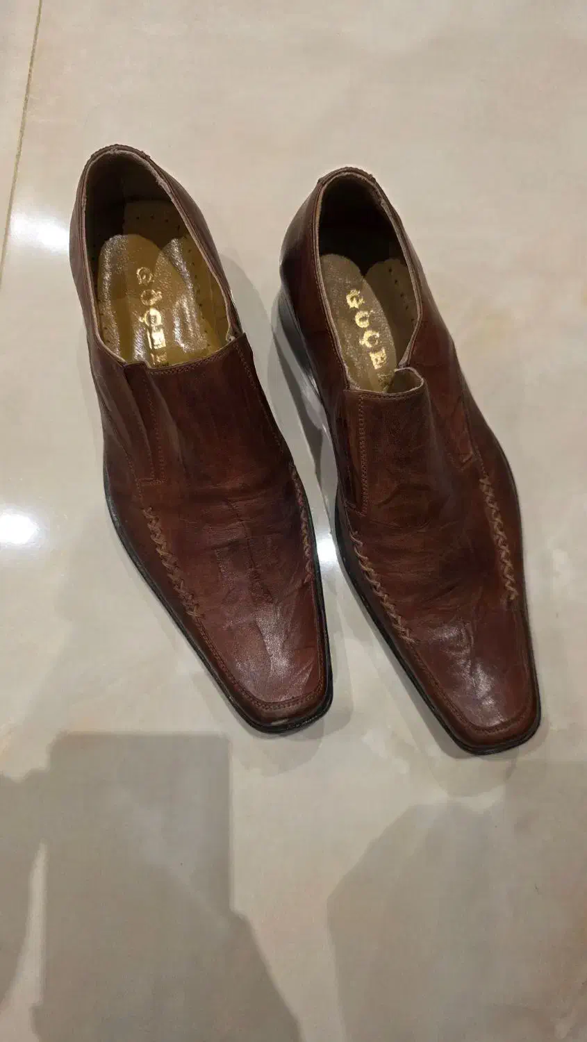 مجلسی مردانه|کیف، کفش، کمربند|اصفهان, باغ نگاره|دیوار