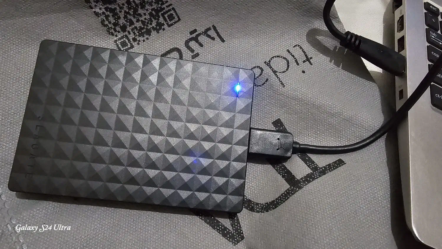 ۵ عدد هارد اکسترنال نو Seagate و western|قطعات و لوازم جانبی رایانه|اسلام‌شهر, شهرک قائمیه|دیوار