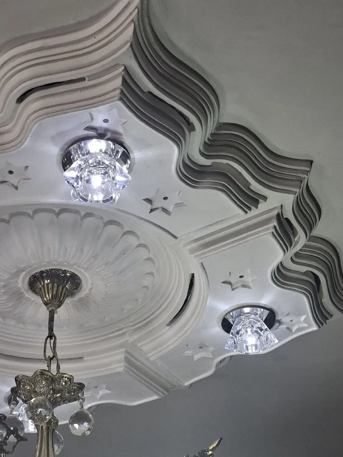 هالوژن سوزنی|لوستر و چراغ آویز|اردبیل, |دیوار