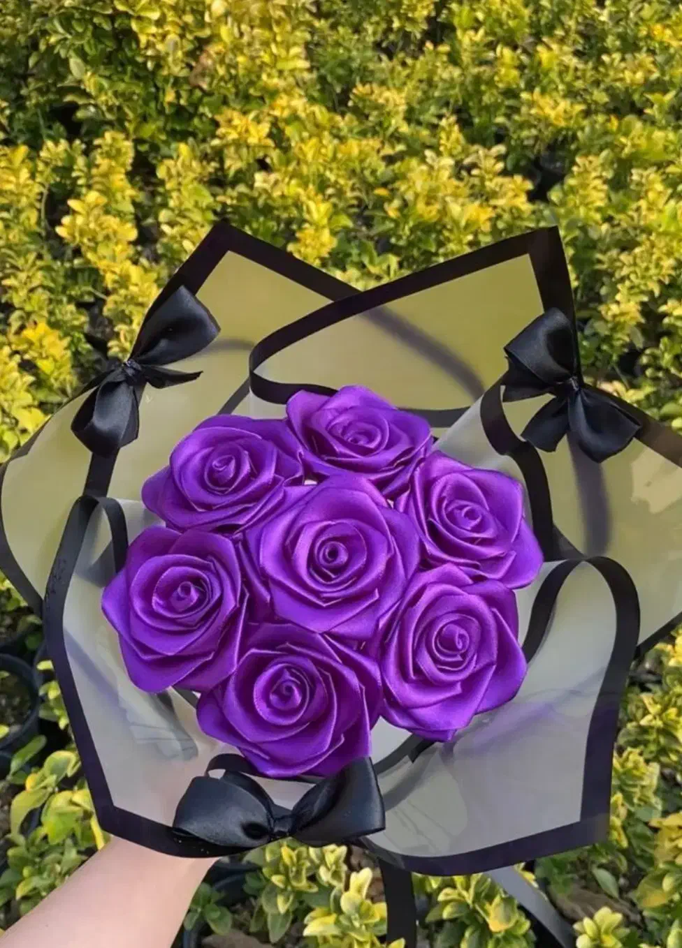 دسته گل روبانی باکس گل روبانی تخفیف ویژه|گل مصنوعی|ملایر, |دیوار