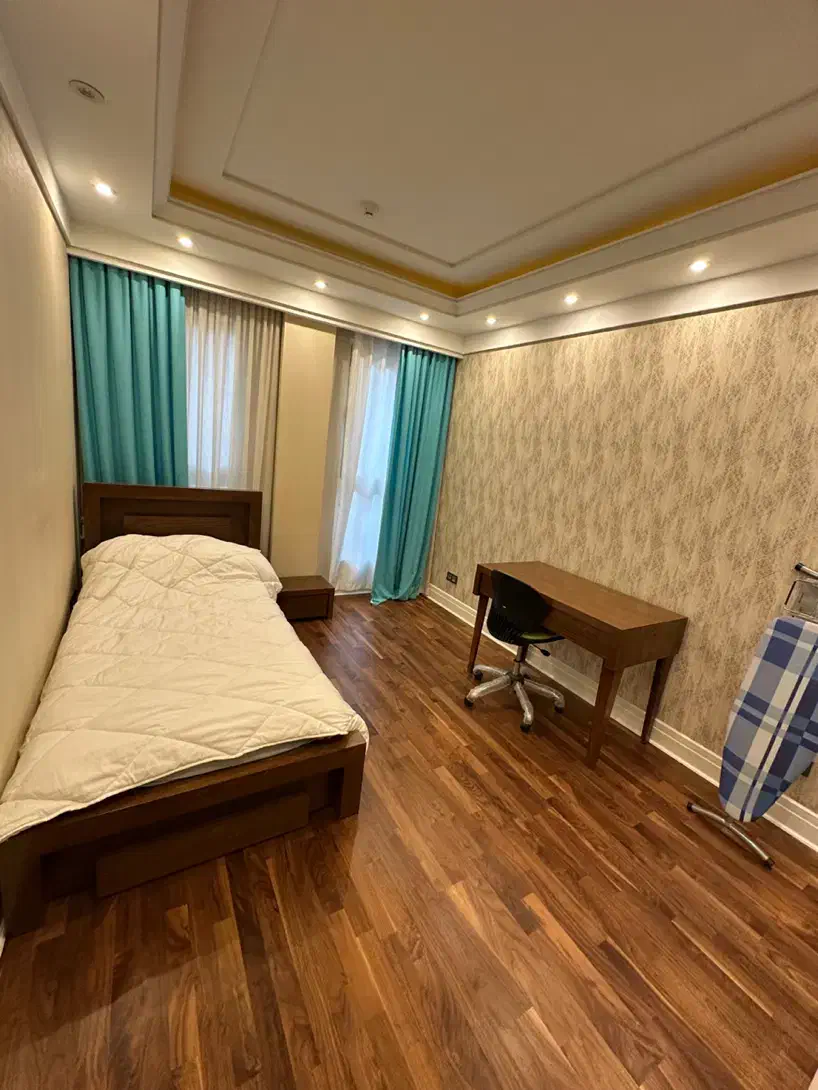 زعفرانیه 135 متر سوپر لوکس مبله و غیر مبله