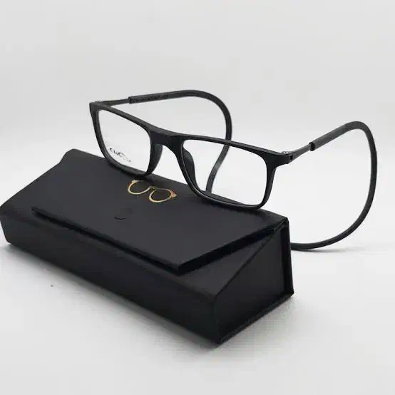 عینک پیدا شده|اشیا|تبریز, |دیوار