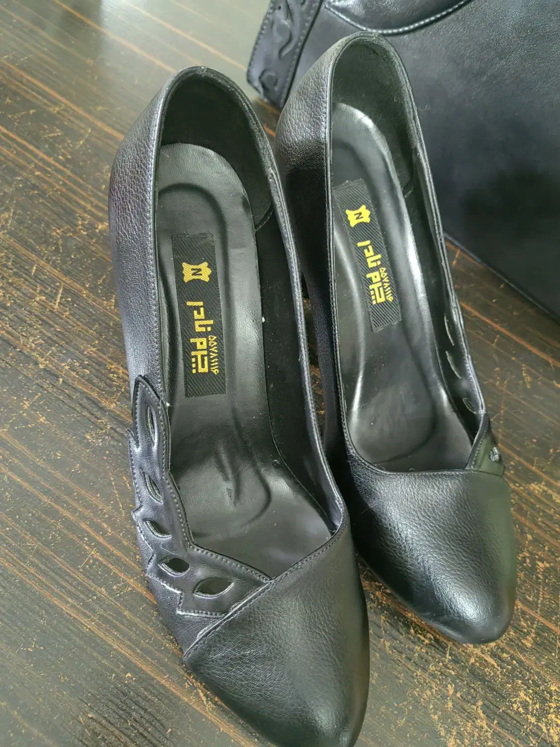 کیف و کفش|کیف، کفش، کمربند|اسلام‌شهر, مطهری|دیوار