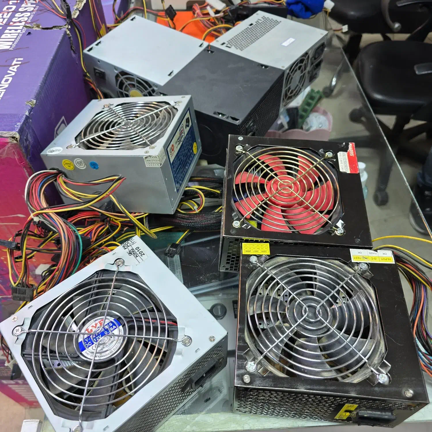 پاور کیس|قطعات و لوازم جانبی رایانه|صحنه, |دیوار