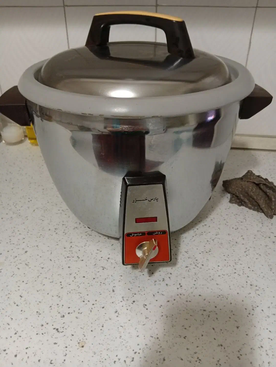 پلو پز|ظروف پخت‌وپز|کرج, کوی کارمندان جنوبی|دیوار