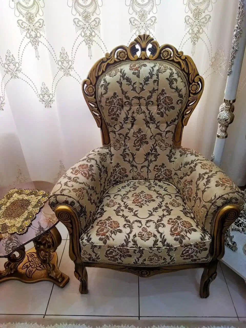 مبل سلطنتی|مبلمان خانگی و میز عسلی|طرقبه, |دیوار