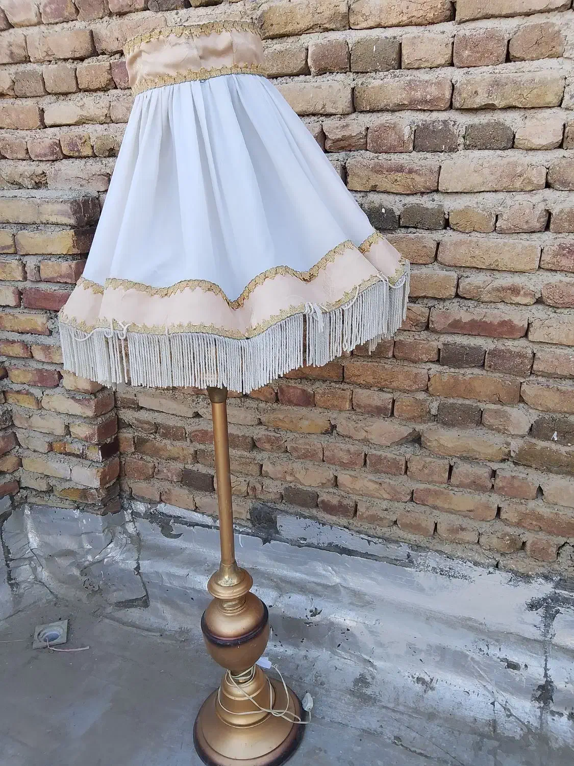 آباژور معاوضه هم دارم|چراغ خواب و آباژور|ارومیه, |دیوار