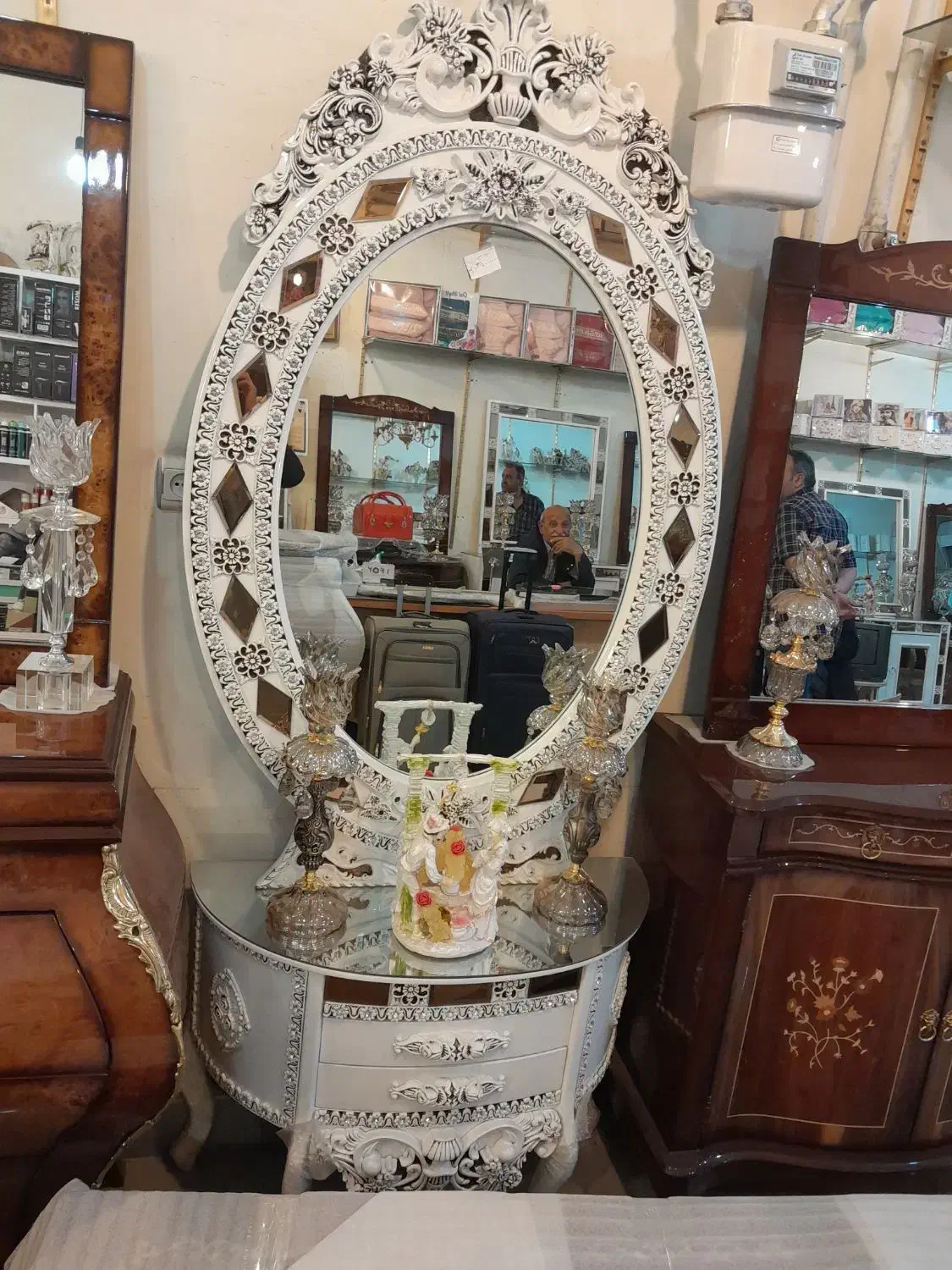 آینه شمعدان و شاخه نبات|آینه|سبزوار, پیروزی|دیوار