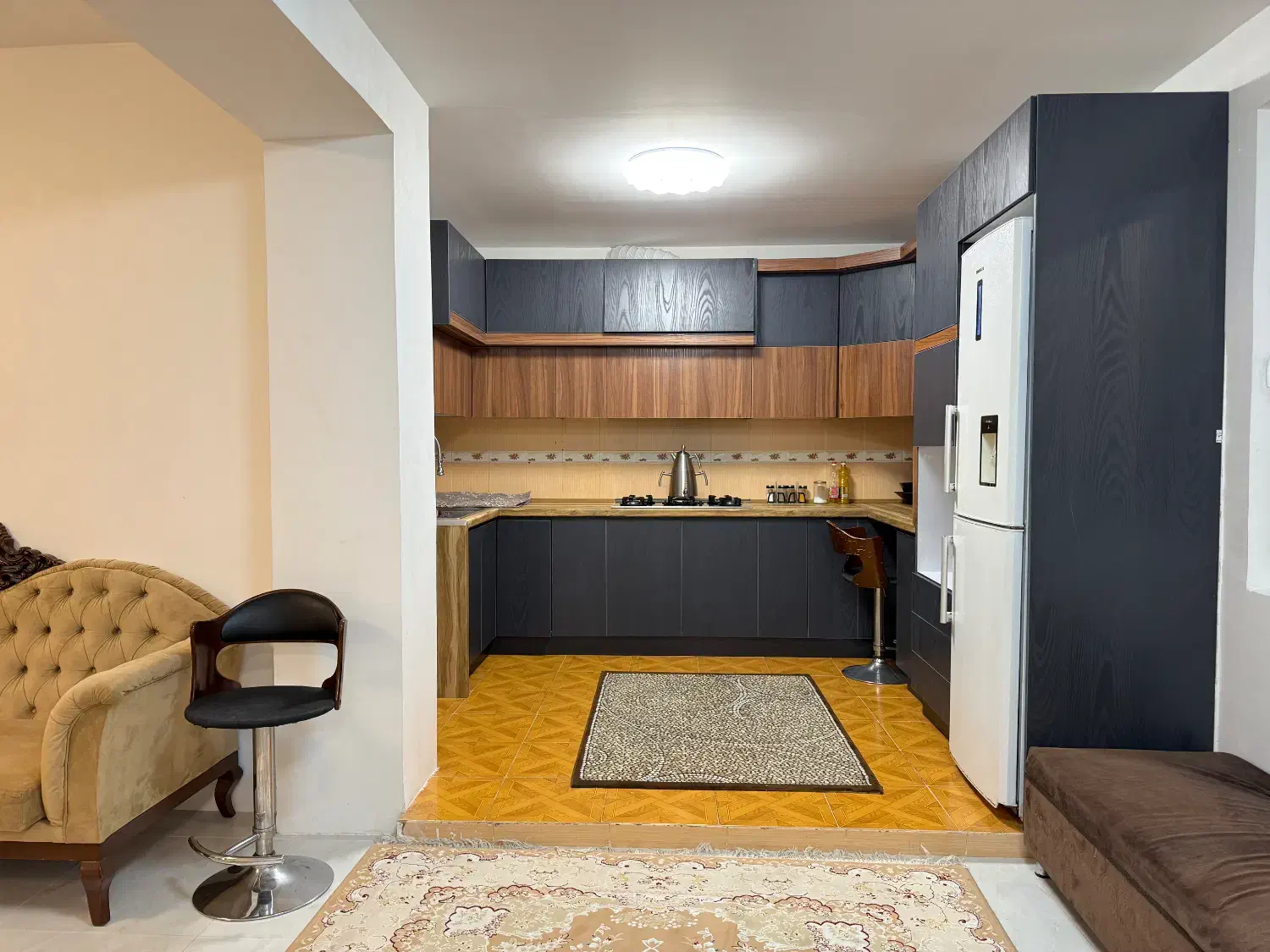 اجاره روزانه ویلا|اجارهٔ کوتاهمدت ویلا و باغ|رشت, حومه رشت|دیوار