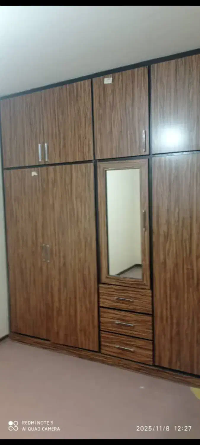 درب کمد دیواری ۱۰ متر زیبا و نو همه در هستن|جاکفشی، کمد، دراور|شاهینشهر, حافظ جنوبی|دیوار