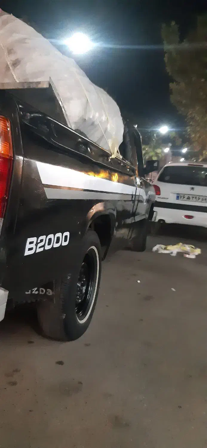 مزدا ۲۰۰۰ انژکتور|خودرو سواری و وانت|گنبد کاووس, |دیوار