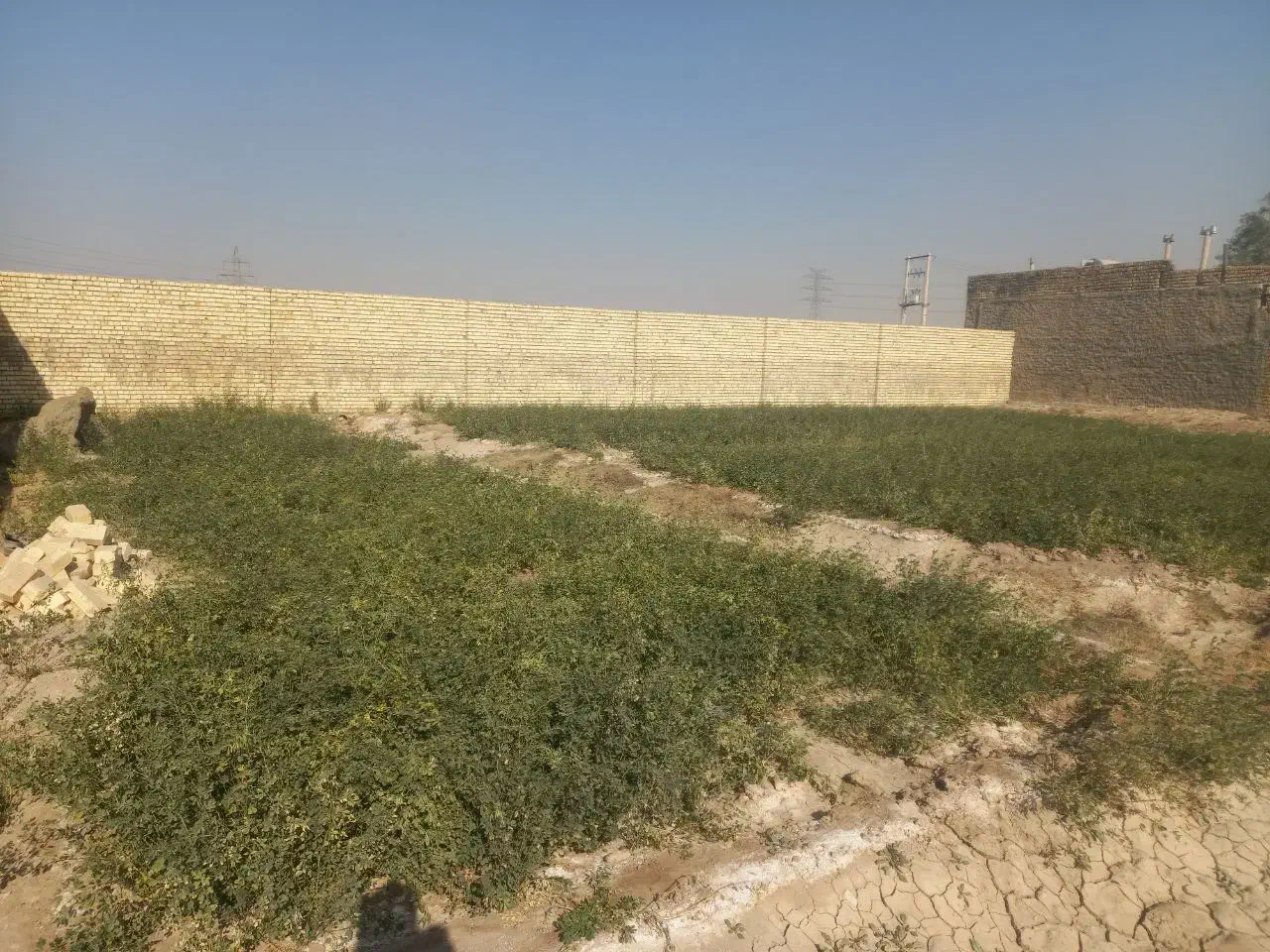 فروش زمین چهار دیواری ۲۰۰ متر|فروش زمین و ملک کلنگی|اصفهان, قهجاورستان|دیوار