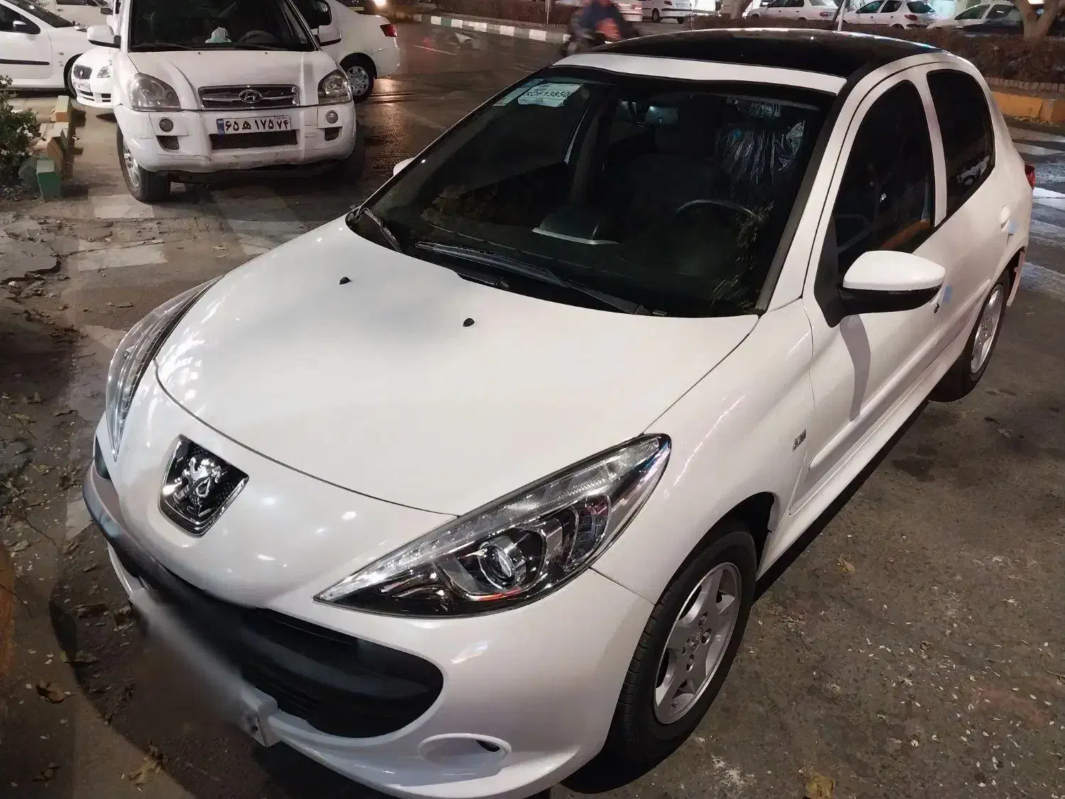 پژو 207 اتومات 403سقف شیشه پانا|خودرو سواری و وانت|مشهد, دانشجو|دیوار