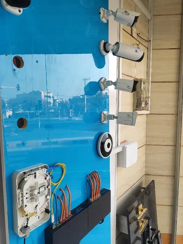 پک 2 دوربین با همه تجهیزات با کیفیت|دوربین مداربسته|شاهین‌شهر, گزبرخوار|دیوار