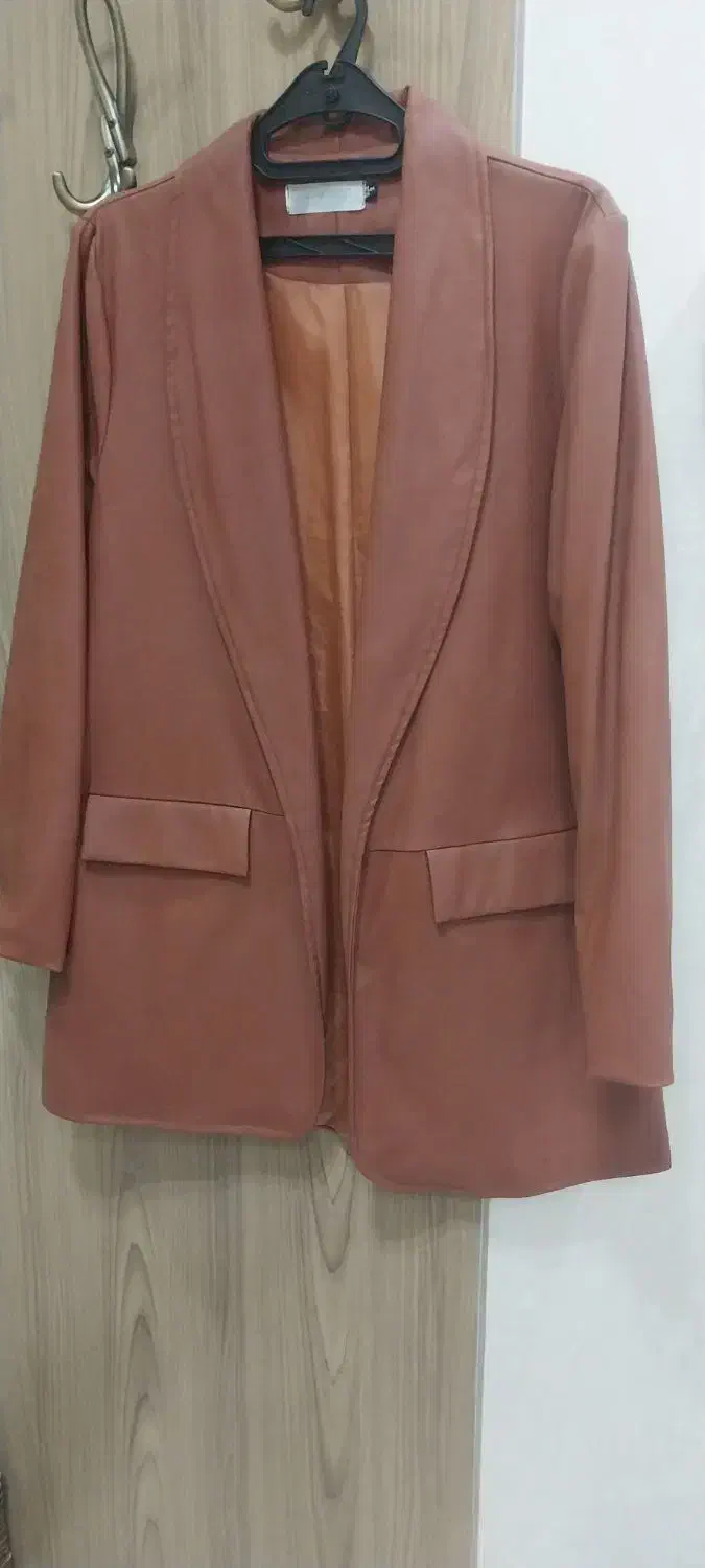 بارانی|لباس|ایلخچی, |دیوار