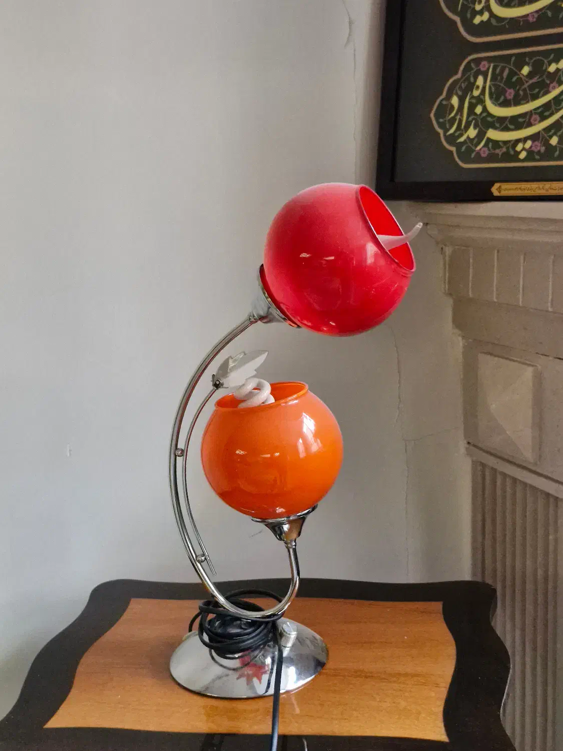 چراغ خواب|چراغ خواب و آباژور|دماوند, گیلاوند|دیوار