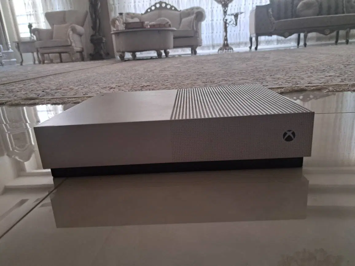 xbox one s all digital 1tb|کنسول، بازی ویدئویی و آنلاین|تهران, وحیدیه|دیوار