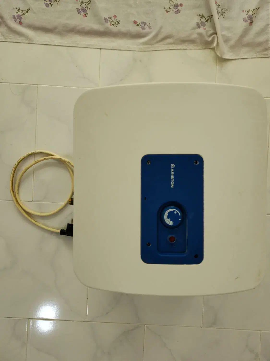 آبگرمکن|آبگرمکن، پکیج، شوفاژ|کیش, |دیوار