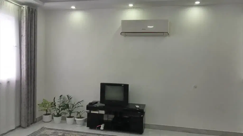 اجاره سوئیت و واحد آپارتمان تمیز،باپارکینگ|اجارهٔ کوتاه‌مدت آپارتمان و سوئیت|رشت, کوی عرفان|دیوار