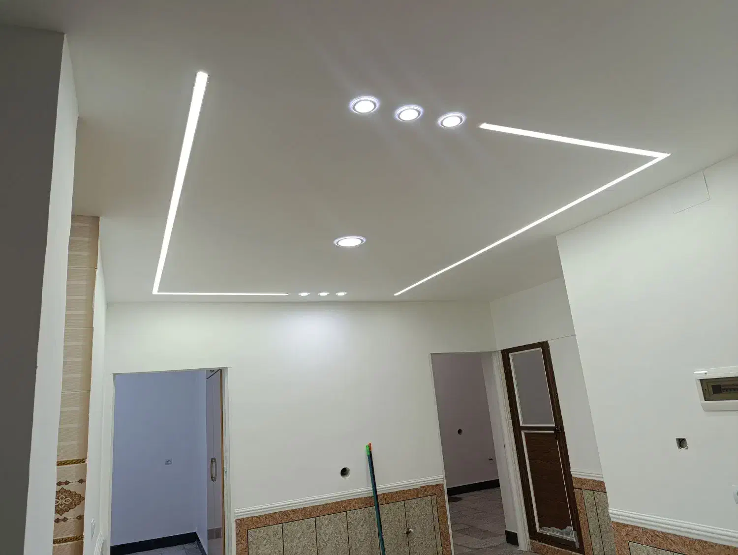 کناف پی وی سی تایلpvc|خدمات پیشه و مهارت|رستم, |دیوار