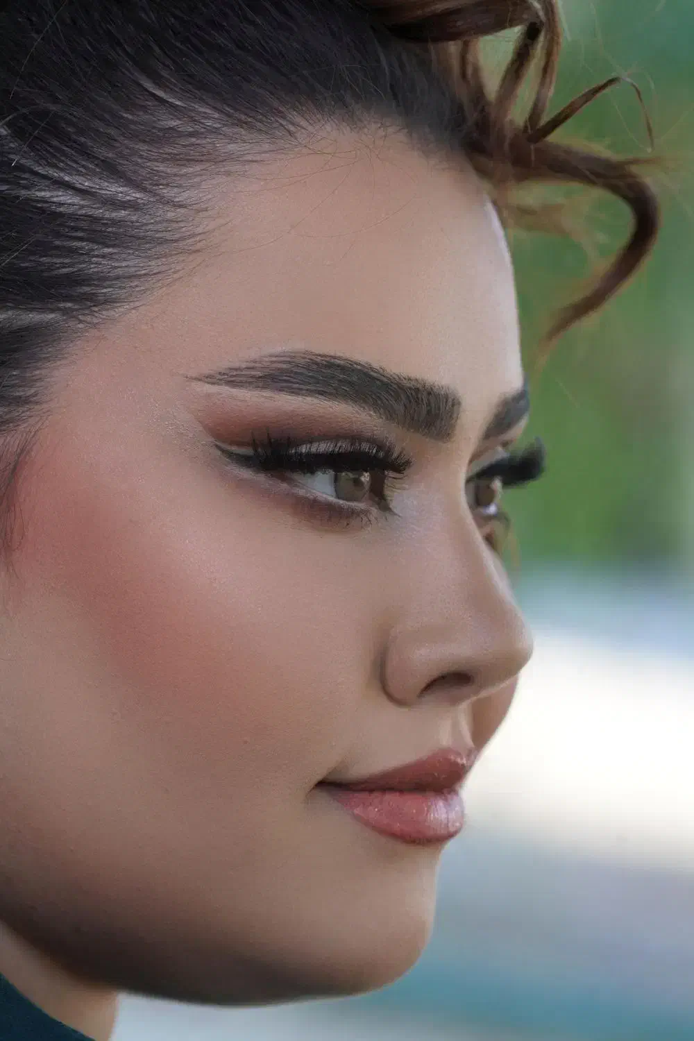 میکاپ و شنیون مراسمات ۳۰۰|خدمات آرایشگری و زیبایی|کرمانشاه, |دیوار