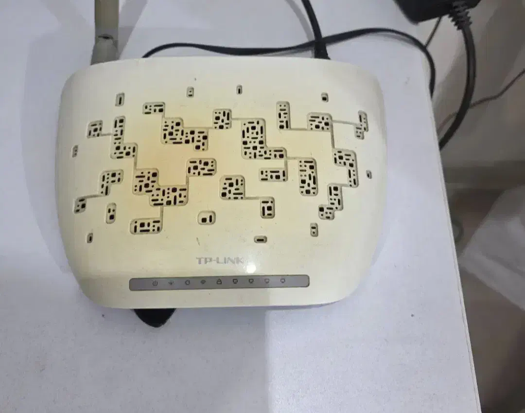 مودم TPLink سالم|مودم و تجهیزات شبکه|مشهد, امیریه|دیوار