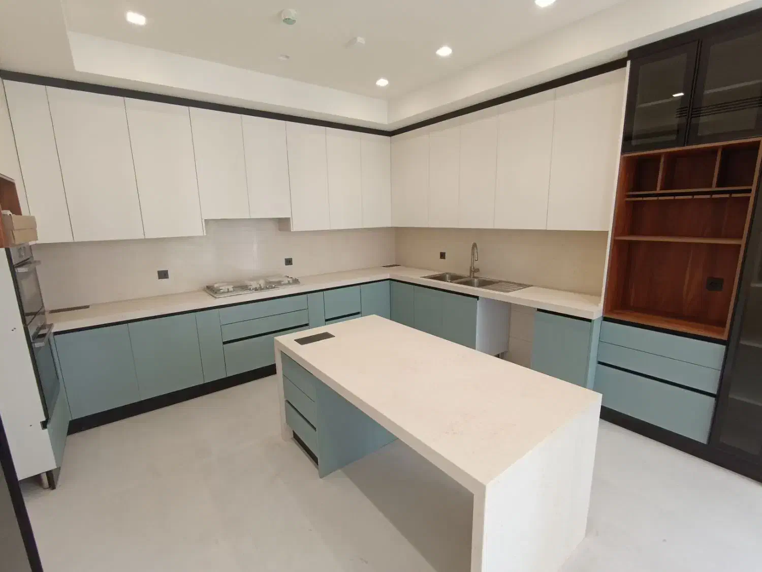 الهیه/۲۱۰متر/۳خواب مستر/برج باغ نوساز مدرن/فول