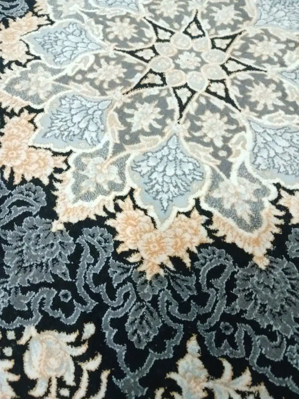 قالی نو|فرش|خرمشهر, |دیوار