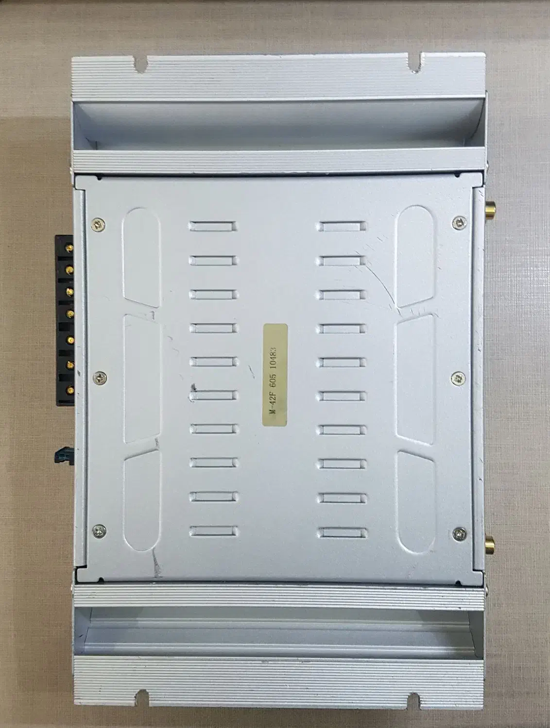 یک جفت باند ماشین مکسیدر و آمپلی ۲ کانال|قطعات یدکی و لوازم جانبی|تهران, زیبادشت|دیوار