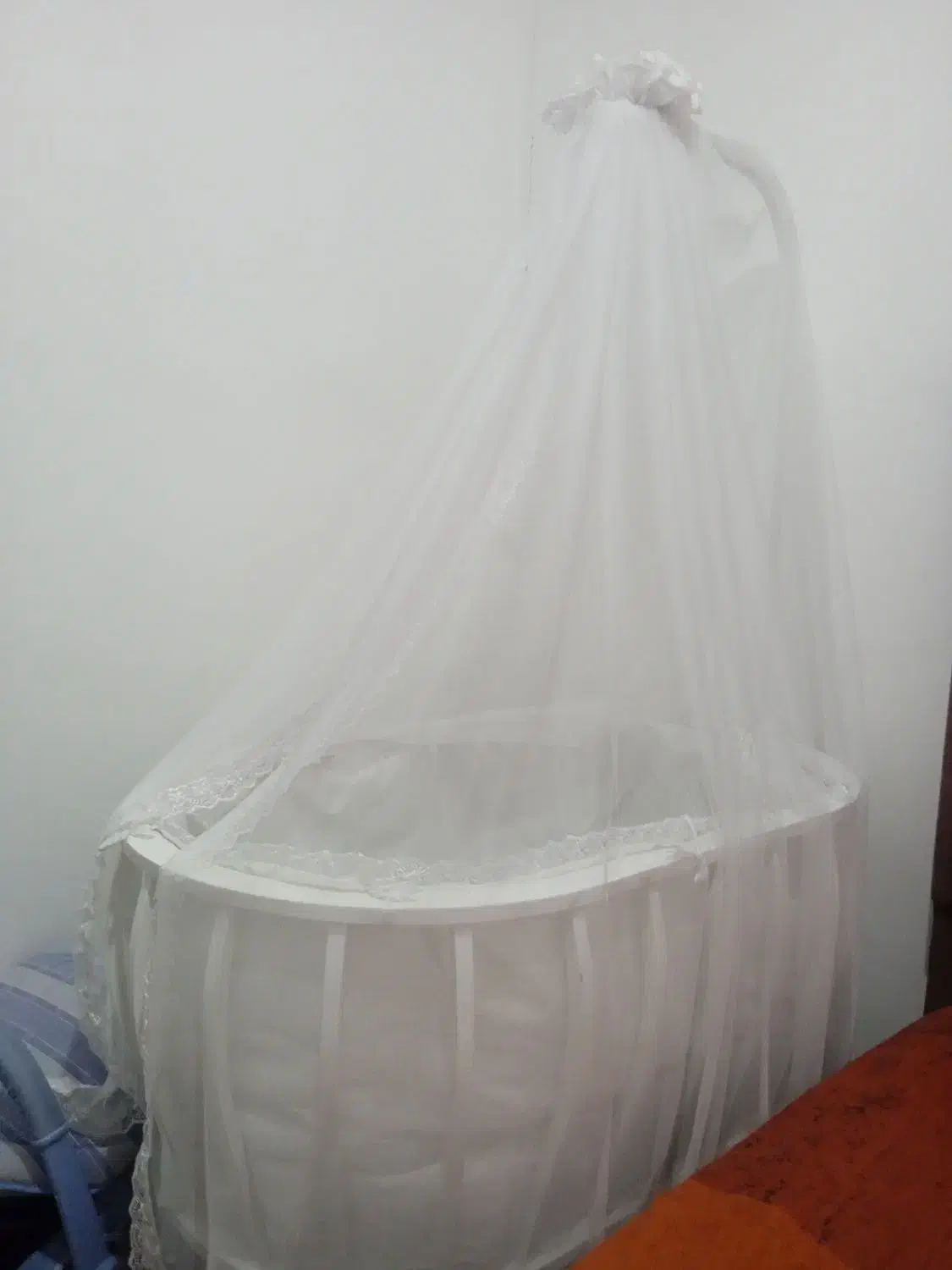 تخت خواب تمام چوب بچه|تخت و سرویس خواب|تبریز, |دیوار