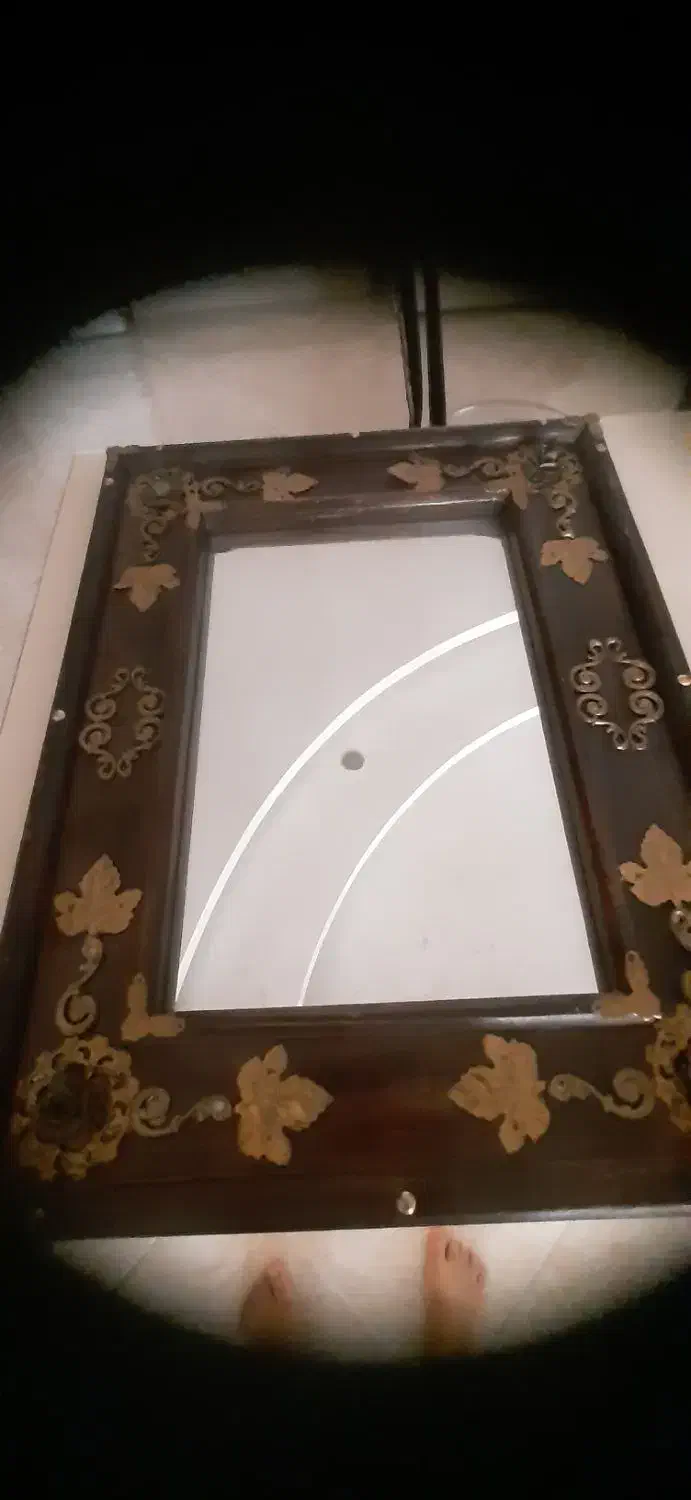 آیینه|آینه|کرج, فاز ۳ گوهردشت|دیوار