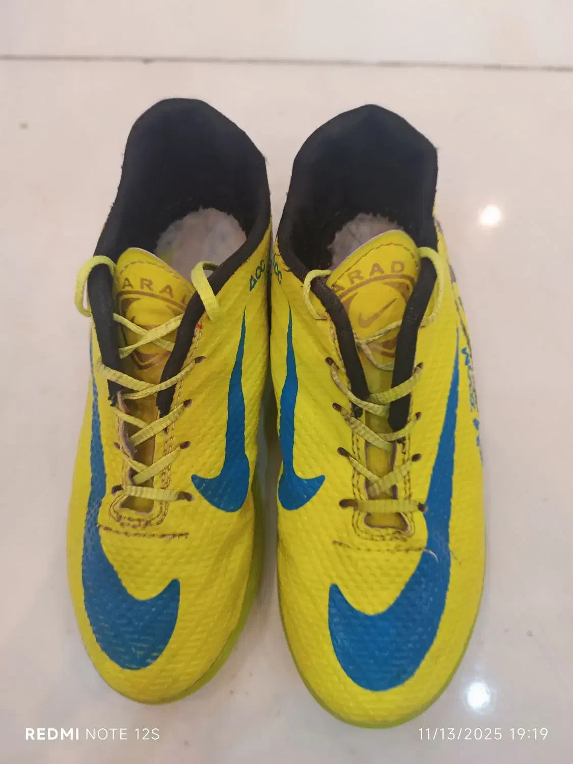 کفش استوک چمن طبیعی سایز ۳۹|تجهیزات ورزشی|مشهد, نوید|دیوار