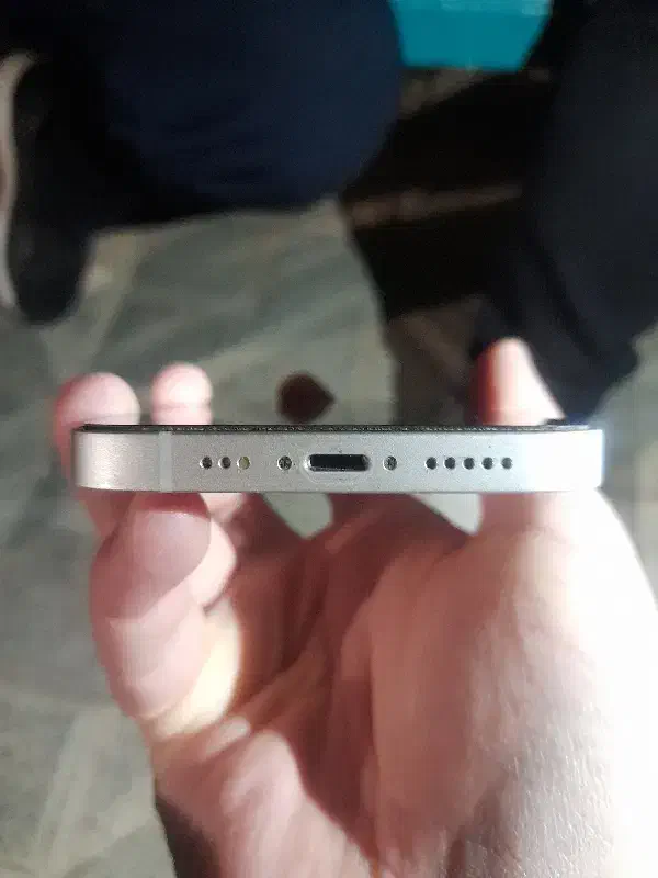 iphone 13 normal|موبایل|کاشمر, |دیوار