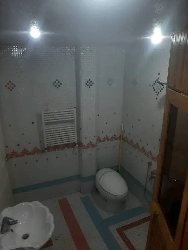 125متر آپارتمان باکلیه امکانات تهران نوامامت