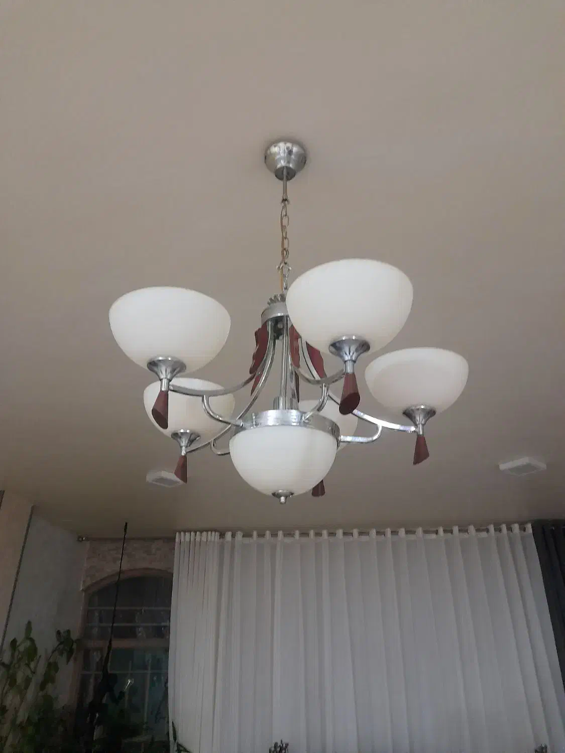 لوستر ۵ شاخه سالم|لوستر و چراغ آویز|شهرکرد, |دیوار