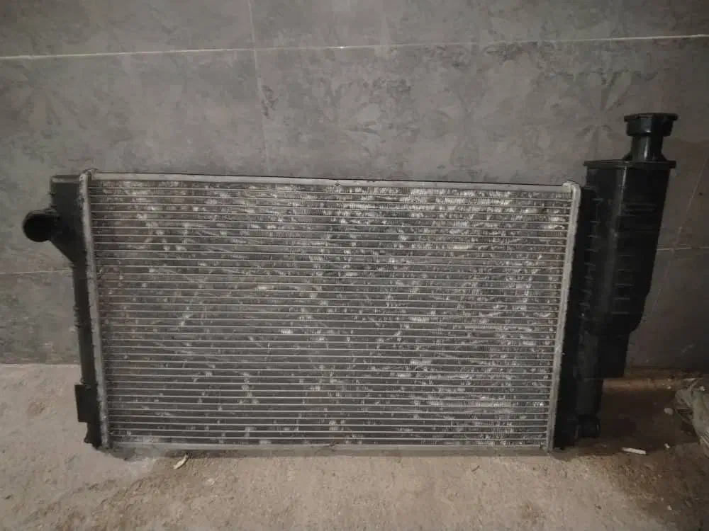 دینام، چراغ خطر، رادیات، کمک عقب، فنرجلو|قطعات یدکی و لوازم جانبی|شبانکاره, |دیوار