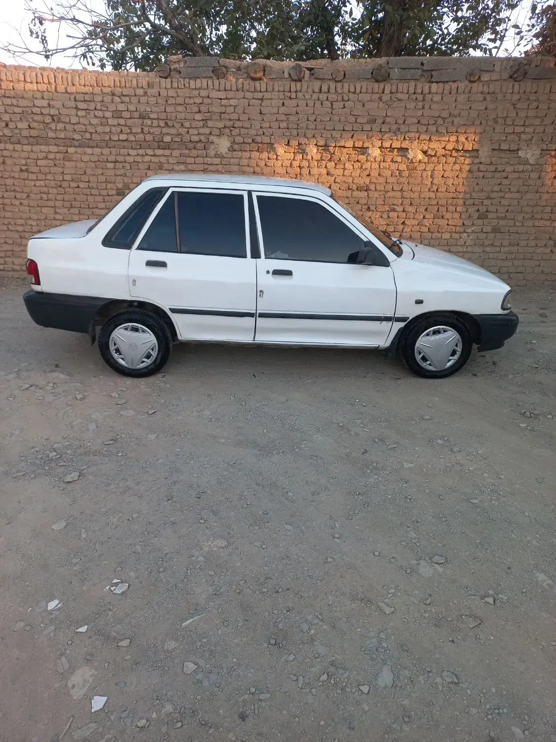 پراید مدل ۸۳|خودرو سواری و وانت|ملایر, |دیوار