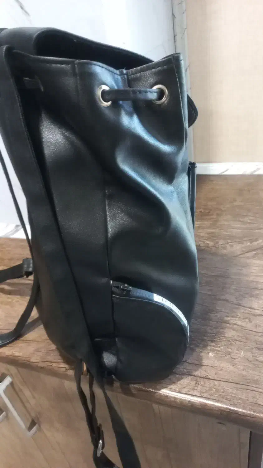 کوله پشتی چرم|کیف، کفش، کمربند|بومهن, |دیوار