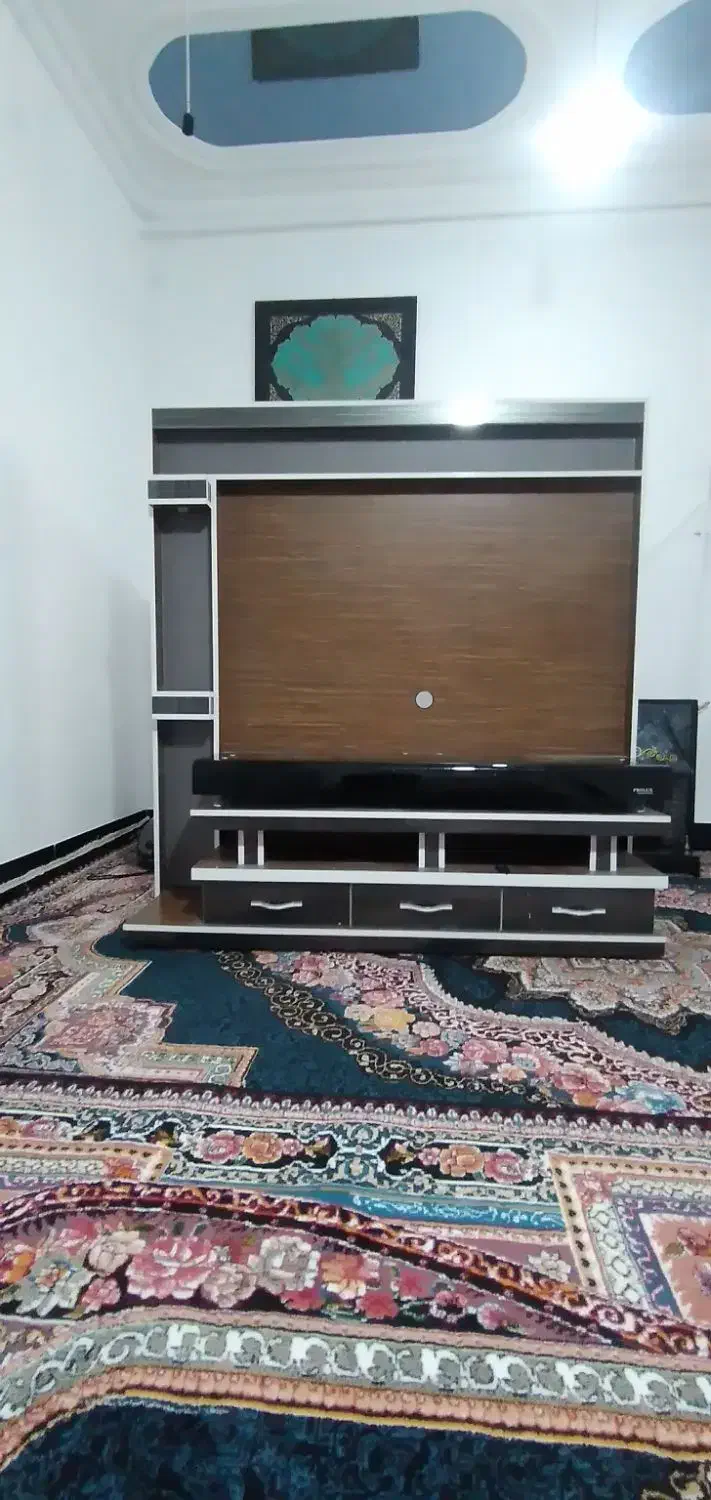 میز|میز تلویزیون|چرام, |دیوار