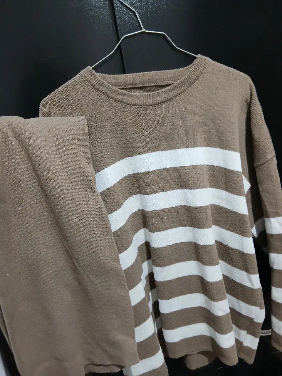 لباس|لباس|اراک, |دیوار