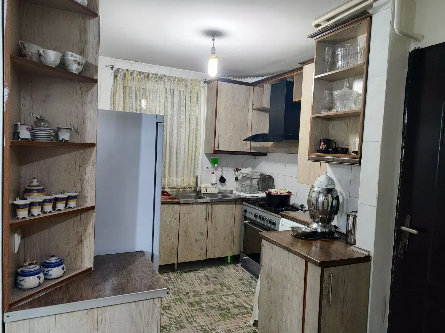 خانه|اجارهٔ آپارتمان|پرند, فاز ۶|دیوار