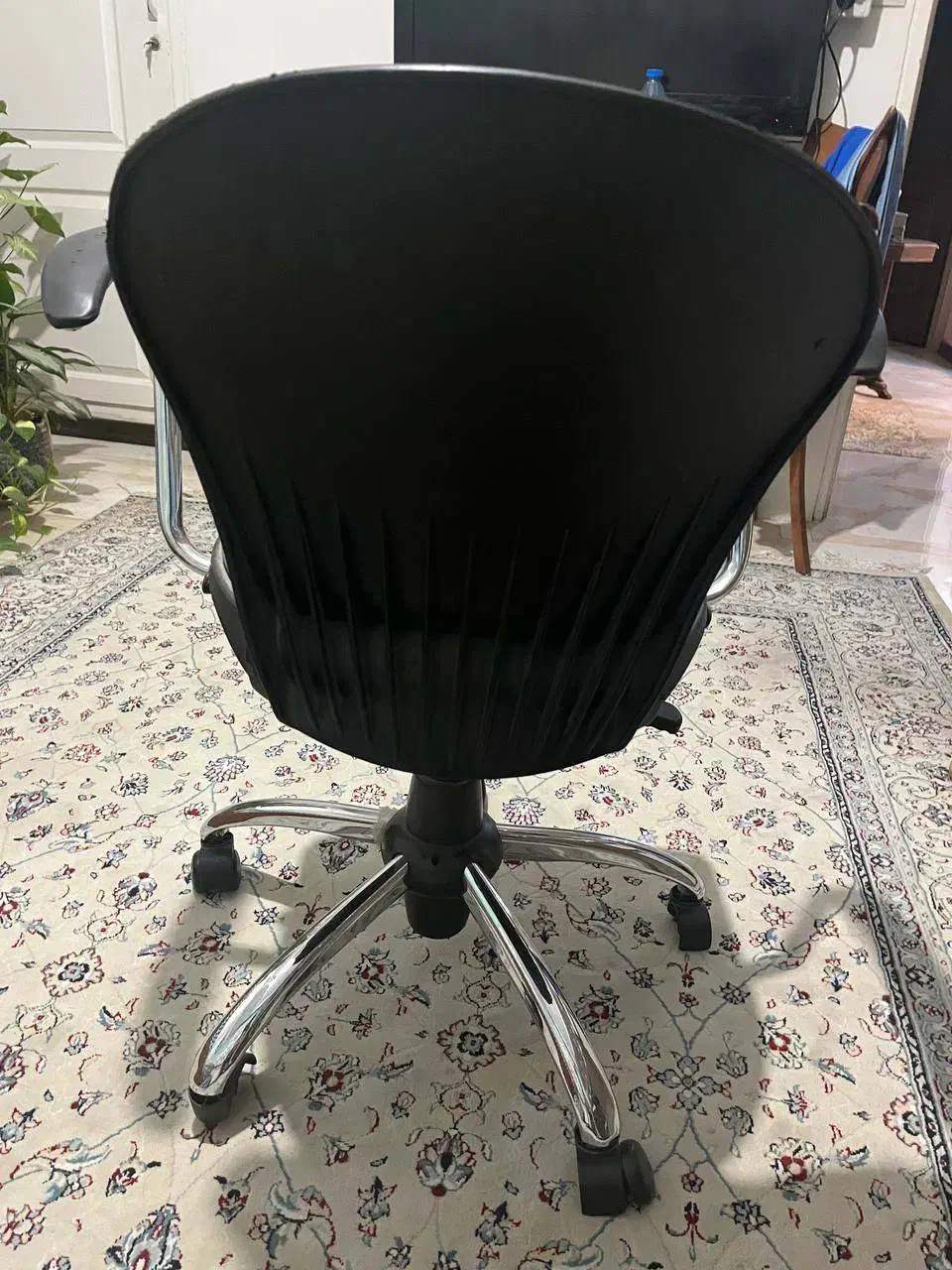 مانیتور، کیس، صندلی و میز کامپیوتر|رایانه رومیزی|تهران, فدک|دیوار