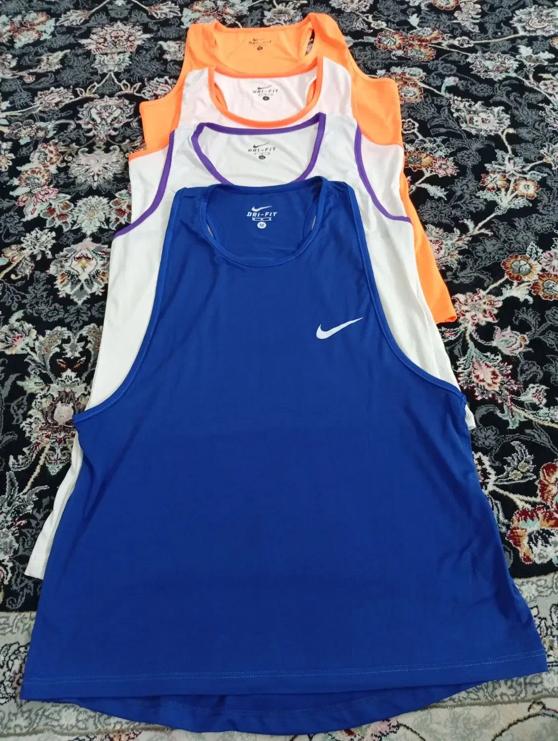 لباس ورزشی هودی پاییزه سوتین هندی بارانی جدید|لباس|زنجان, |دیوار