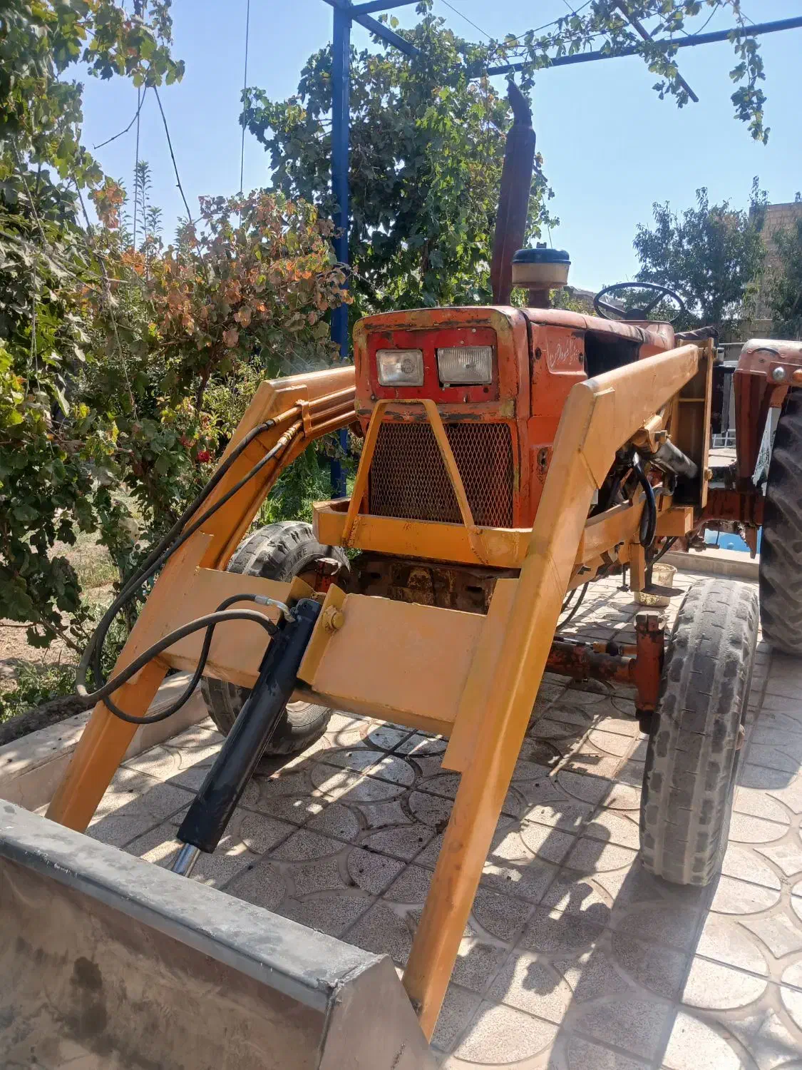 تراکتور رومانی مدل ۶۱|خودرو سنگین|ماهدشت, |دیوار