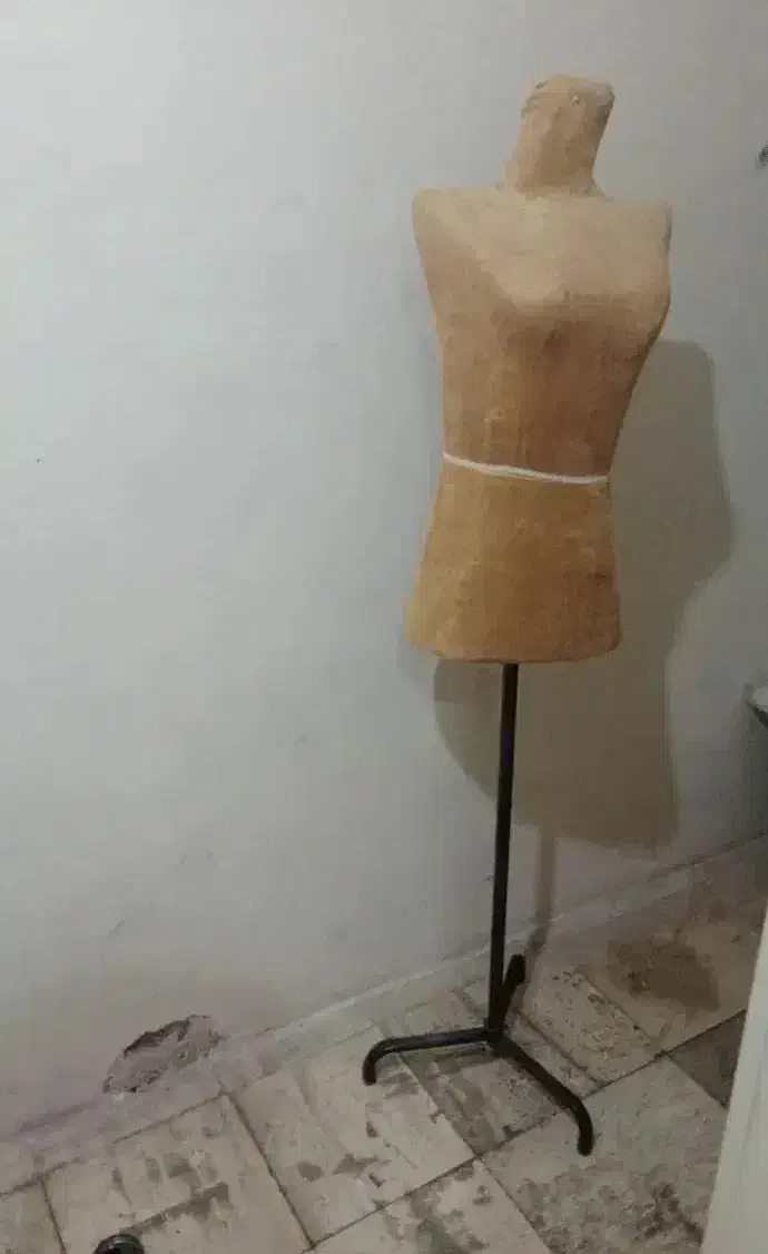 چوب کار ومانکن|فروشگاه و مغازه|جعفرآباد, |دیوار