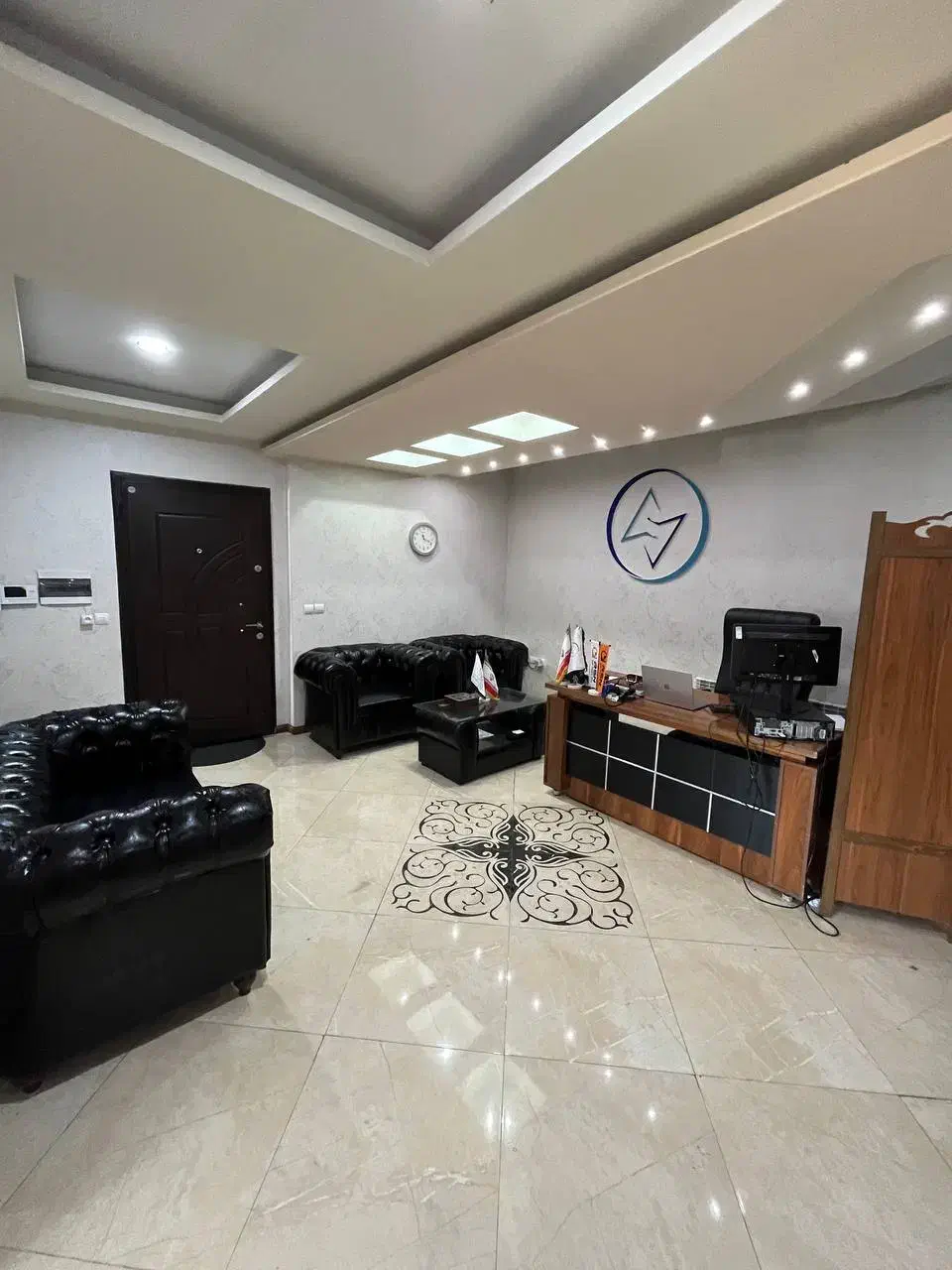 کارمند  خانم|استخدام بازاریابی و فروش|تبریز, |دیوار