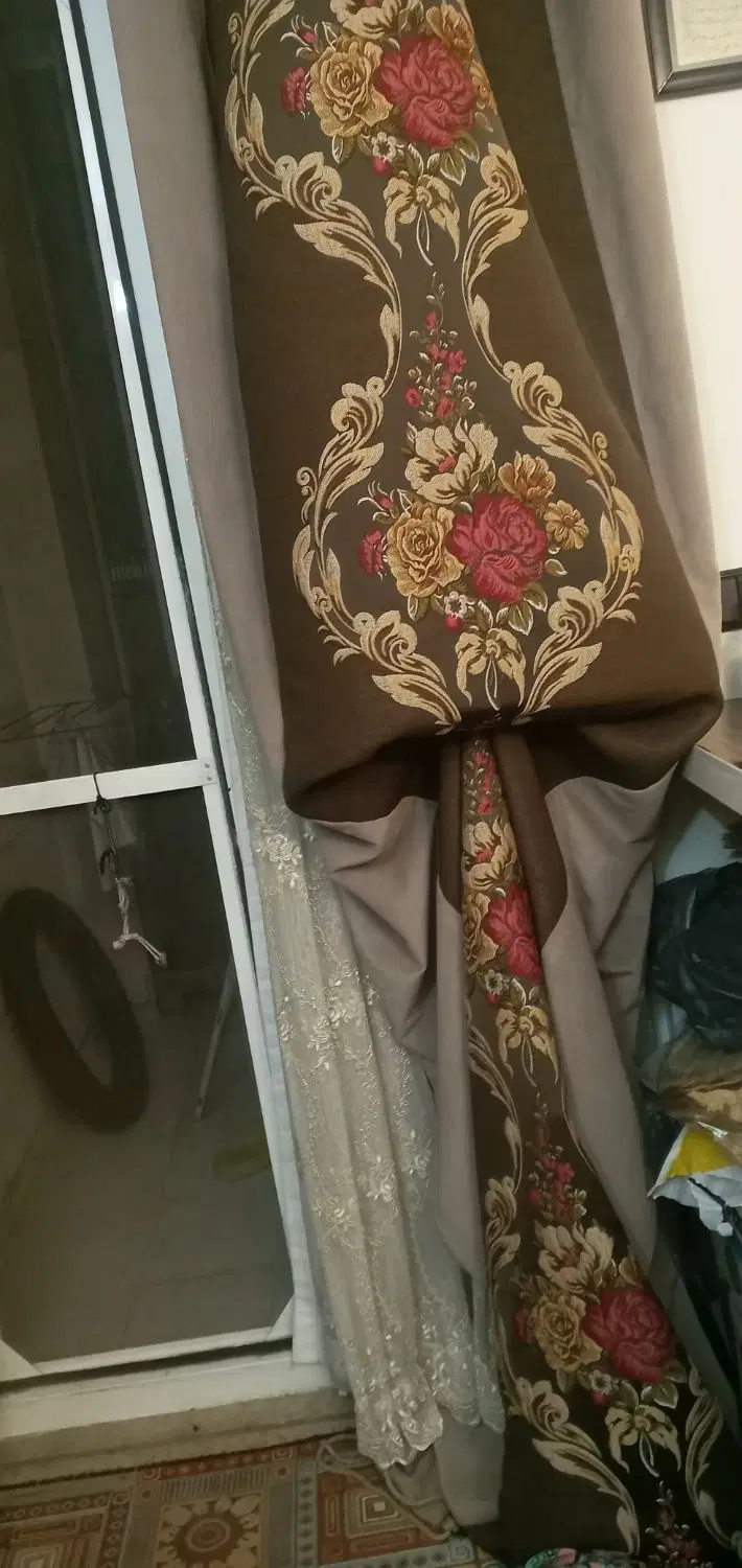 والان پرده پارچه ترک گل برجسته وپرده زبرا|پرده، رانر، رومیزی|تهران, جماران (نیاوران)|دیوار