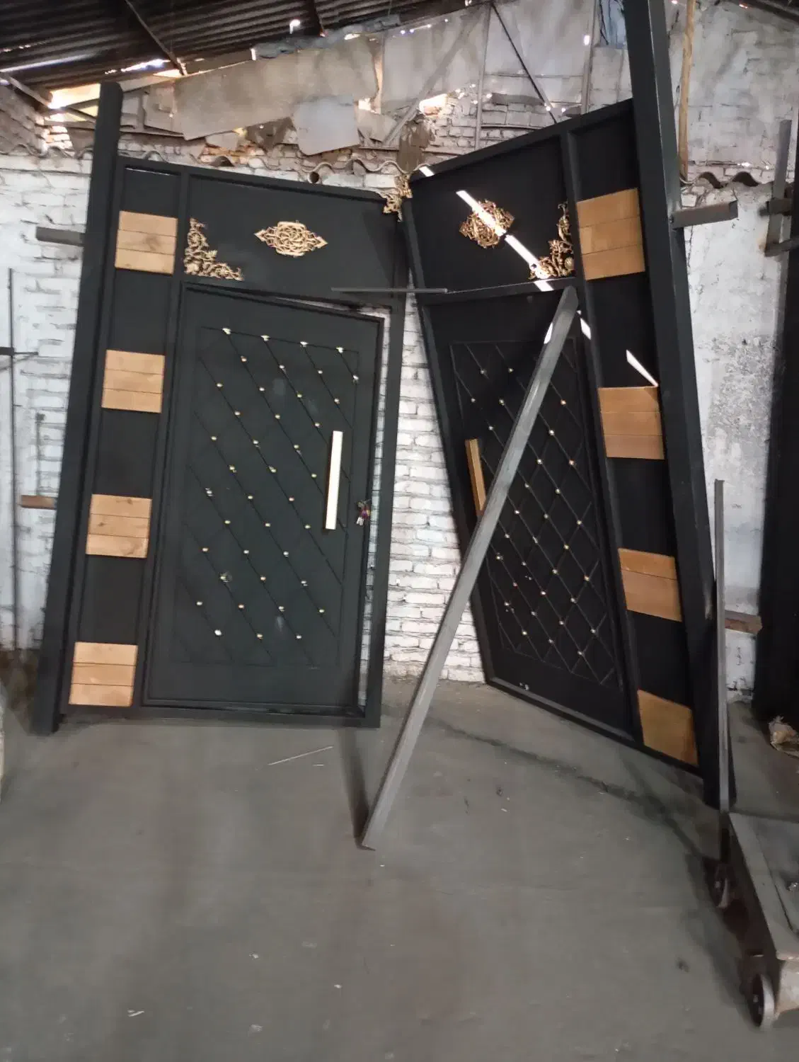 تولید درب پنجره حفاظ|خدمات پیشه و مهارت|دماوند, دماوند|دیوار