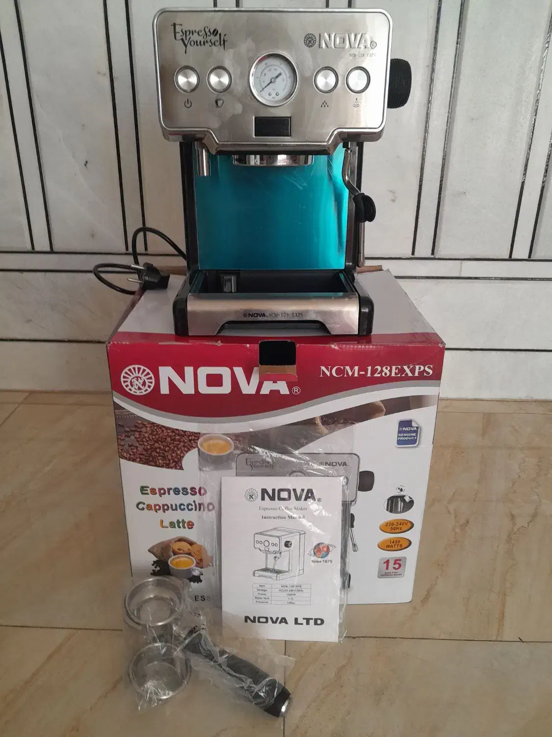 قهوه ساز فقط ابار ازش استفاده شده|سماور، چای‌ساز، قهوه‌ساز|خمینی‌شهر, |دیوار