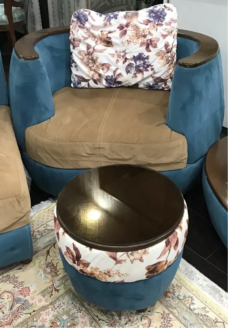 مبل راحتی|مبلمان خانگی و میز عسلی|تهران, مینی‌سیتی (شهرک نفت)|دیوار